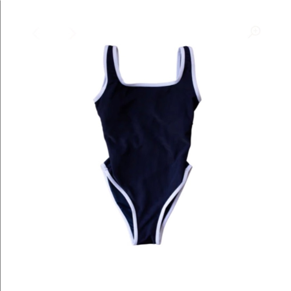 Lainsnow navy one piece.